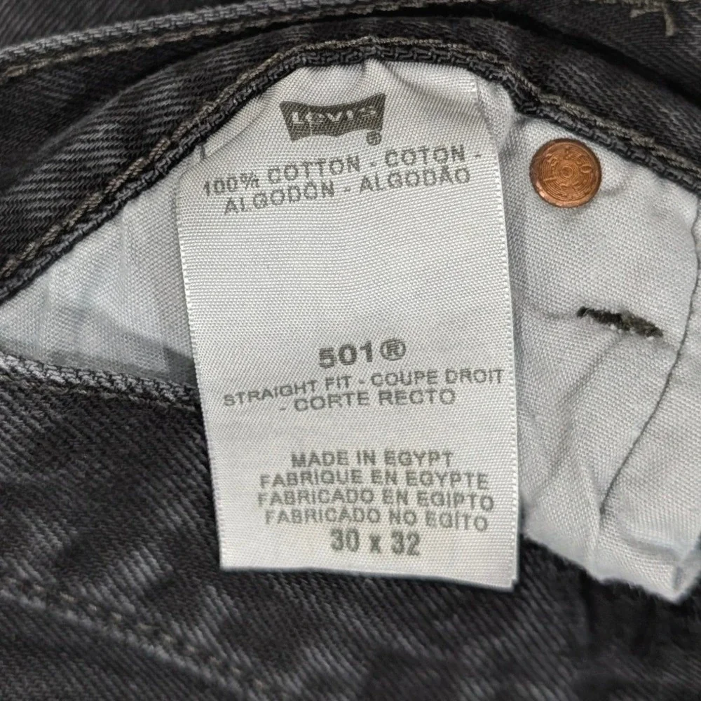 Levi's 501 Original Fit Straight Leg Black Denim Jeans Mens 30x32 Button Fly